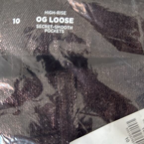 Old Navy black shine High-Waisted Shine OG Loose Jeans - Picture 12 of 13